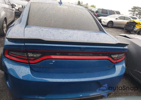 2023 Dodge Charger R/T z USA, uszkodzony, nr VIN 2C3CDXCT2PH666240